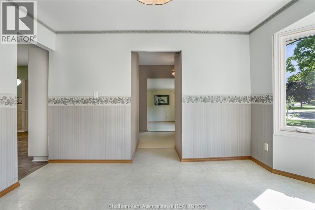 115 Parkwood Drive, Chatham, Ontario  N7M 2B1 - Photo 11 - 26012921