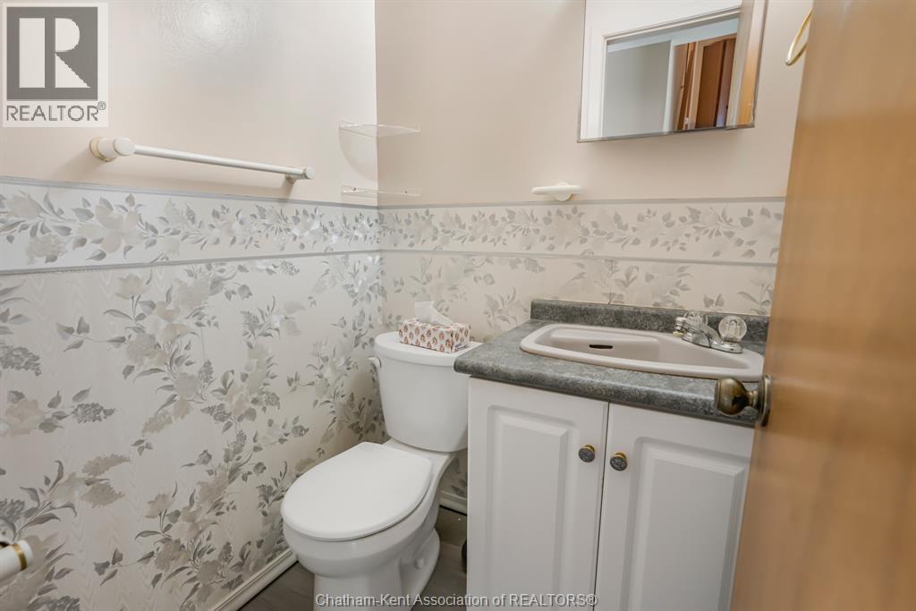 115 Parkwood Drive, Chatham, Ontario  N7M 2B1 - Photo 14 - 26012921