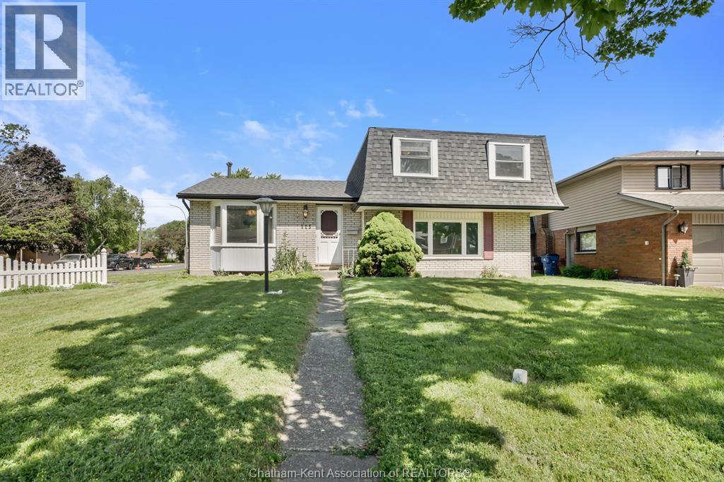 115 Parkwood Drive, Chatham, Ontario  N7M 2B1 - Photo 2 - 26012921