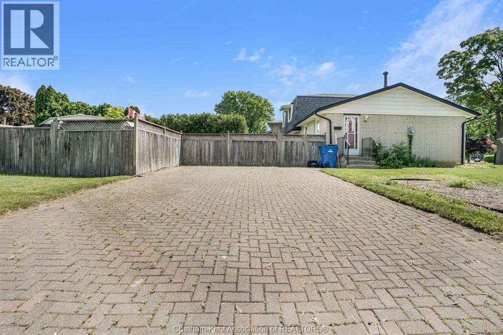 115 Parkwood Drive, Chatham, Ontario  N7M 2B1 - Photo 27 - 26012921