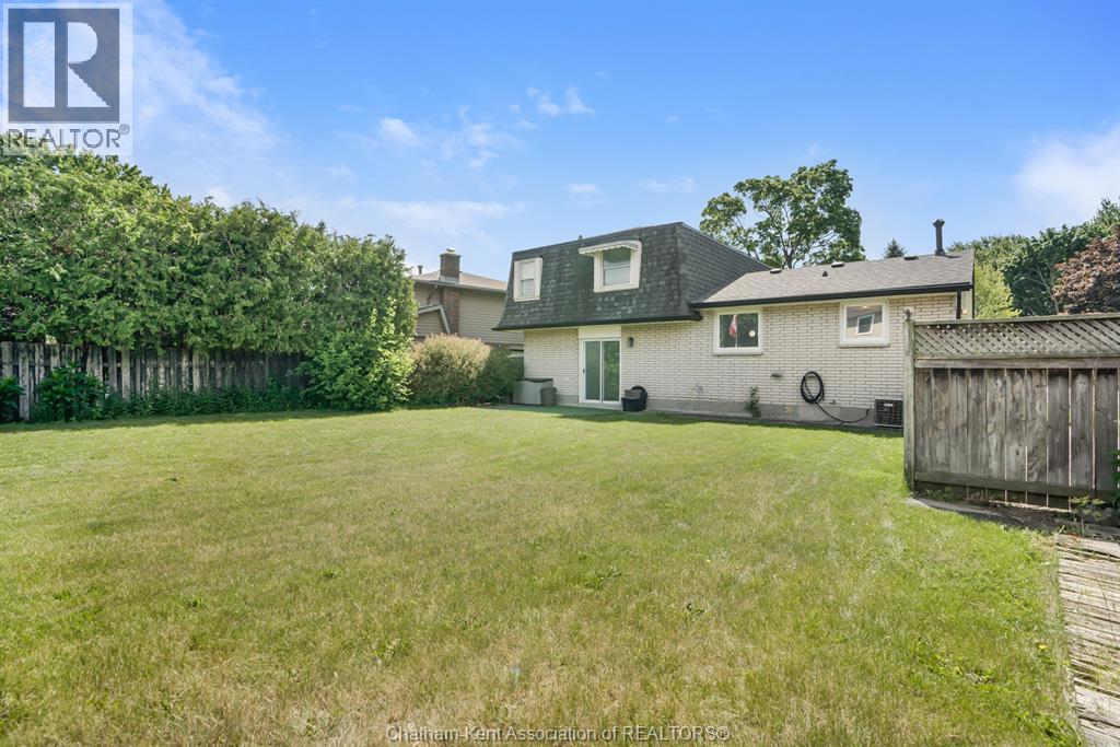 115 Parkwood Drive, Chatham, Ontario  N7M 2B1 - Photo 31 - 26012921