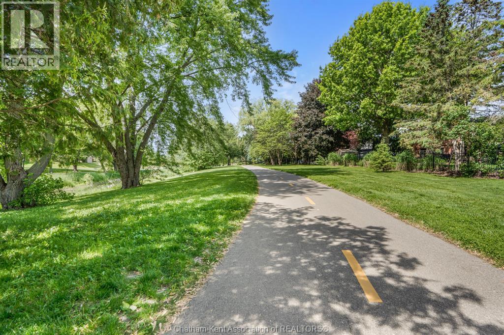 115 Parkwood Drive, Chatham, Ontario  N7M 2B1 - Photo 34 - 26012921