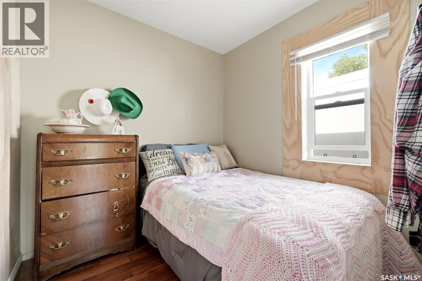 228 Nicoll Avenue, Regina Beach, Saskatchewan  S0G 4C0 - Photo 16 - SK038435