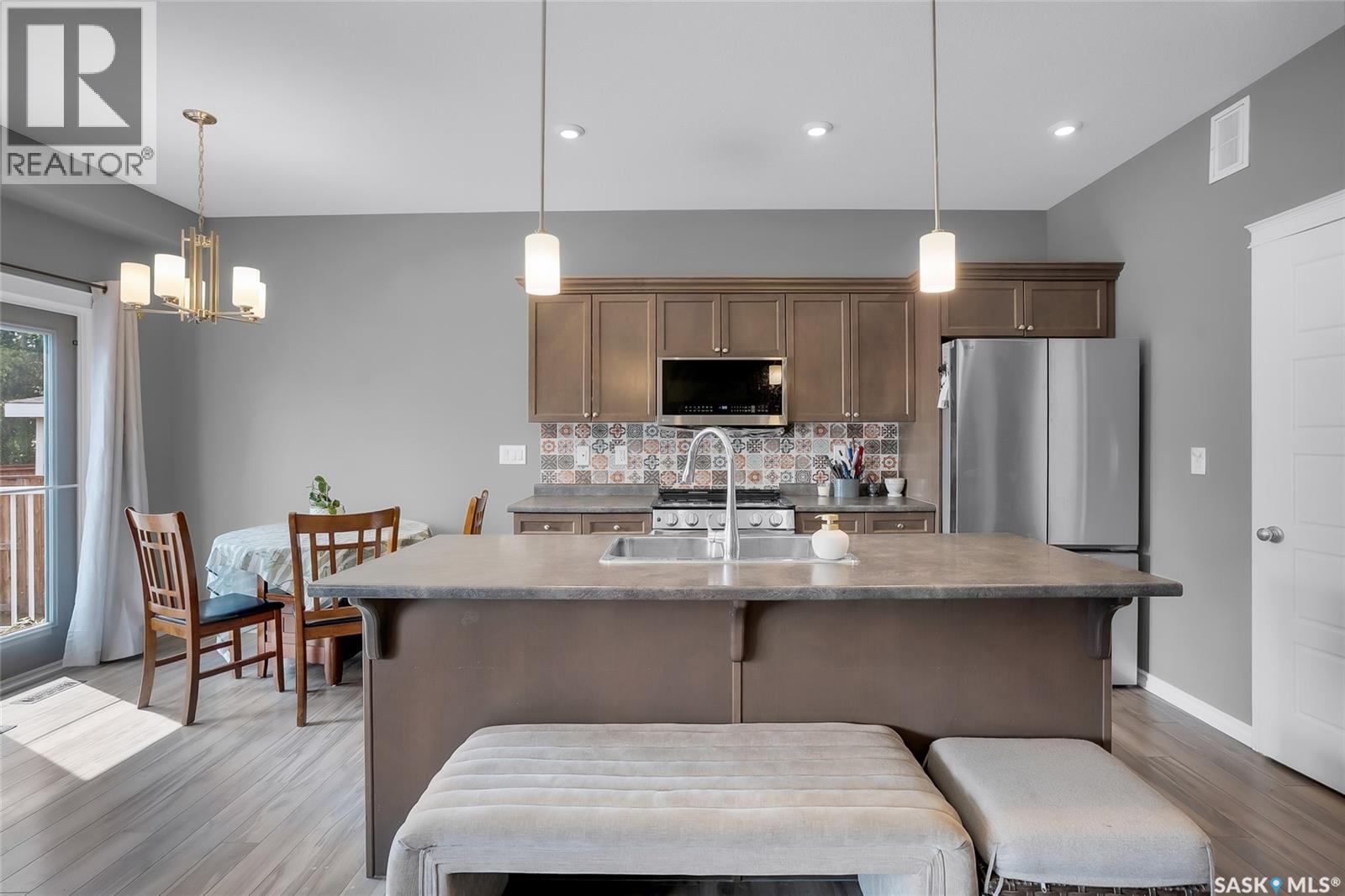 222 Pringle Lane, Saskatoon, Saskatchewan  S7T 0S3 - Photo 8 - SK038406