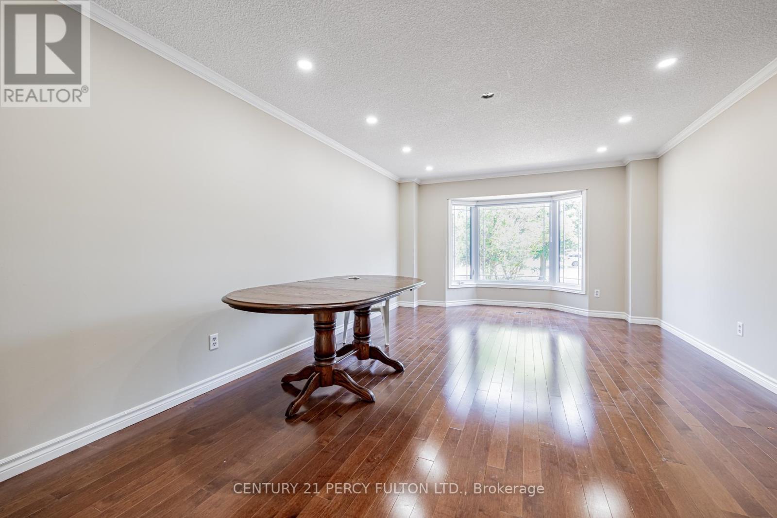 81 Ennisclare Place, Whitby, Ontario  L1R 1R9 - Photo 10 - E13248226