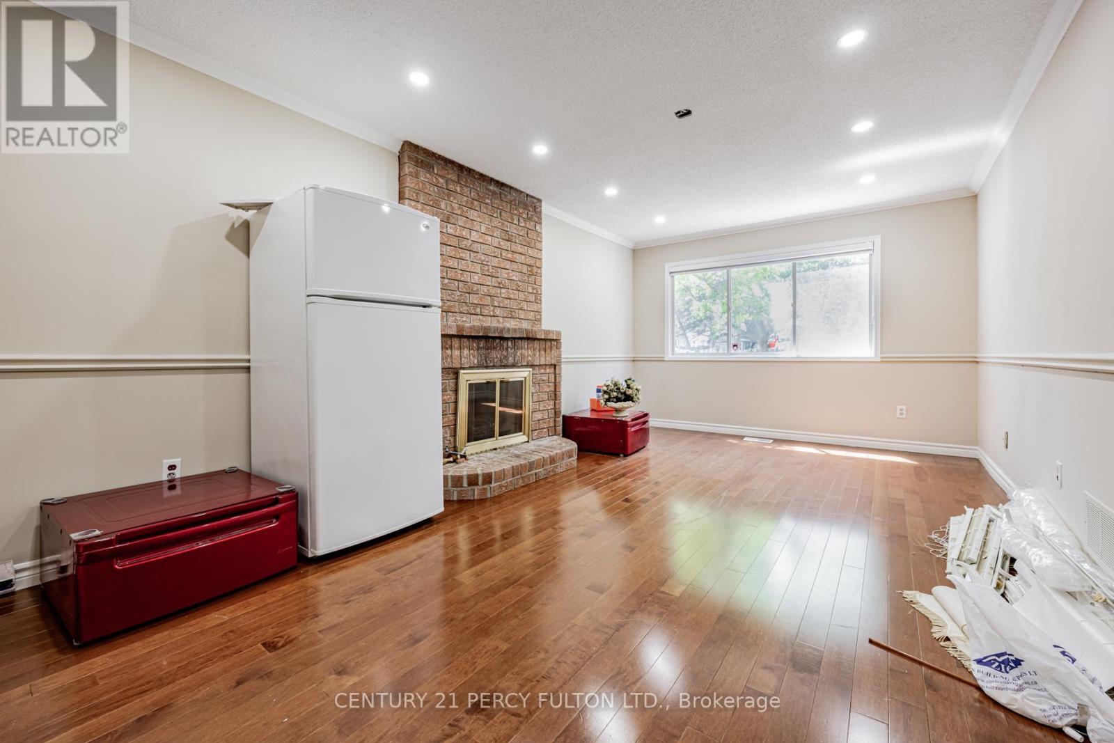 81 Ennisclare Place, Whitby, Ontario  L1R 1R9 - Photo 13 - E13248226
