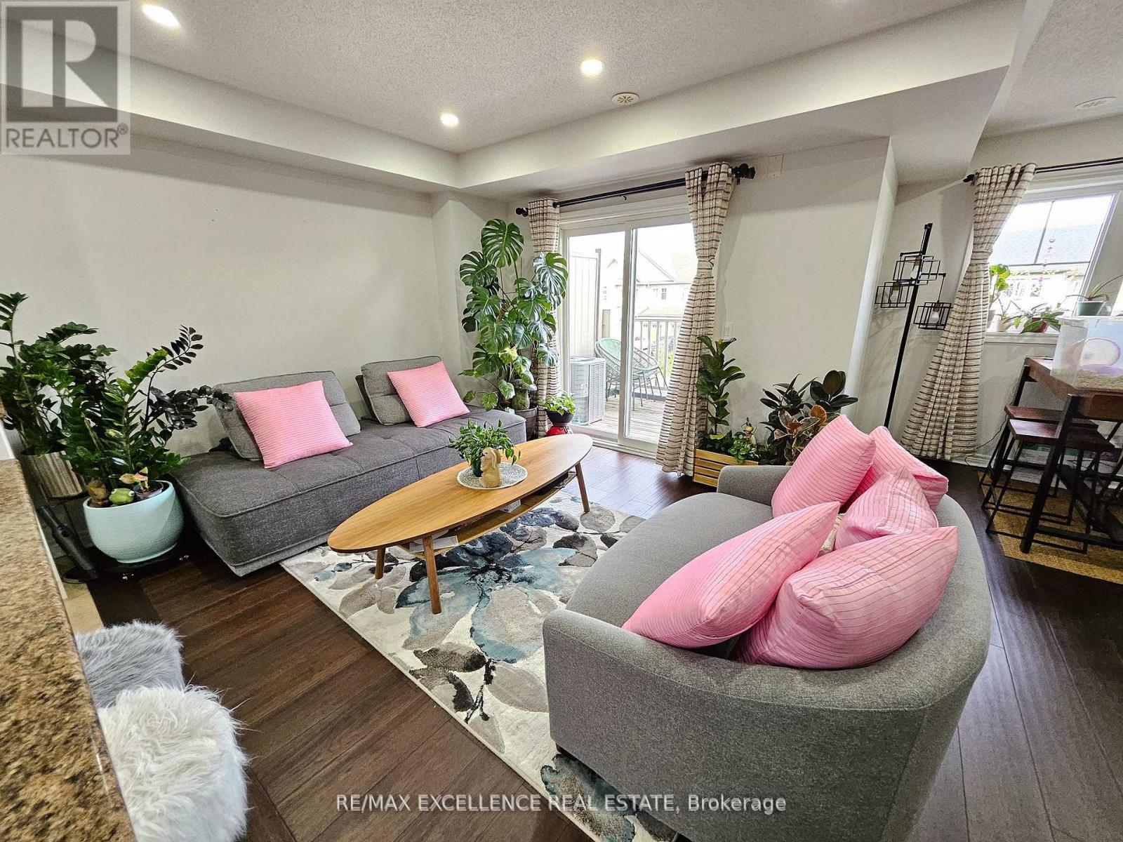 29 Great Gabe Crescent, Oshawa, Ontario  L1L 0G6 - Photo 10 - E13248244
