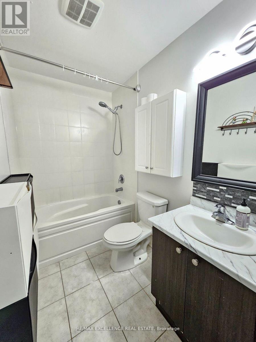29 Great Gabe Crescent, Oshawa, Ontario  L1L 0G6 - Photo 13 - E13248244