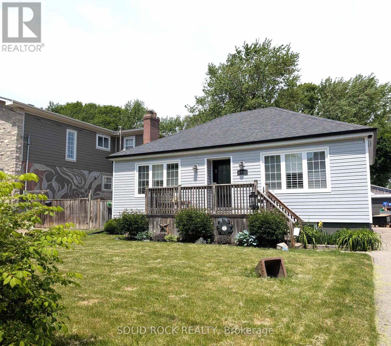68 CREE AVENUE, Toronto, Ontario