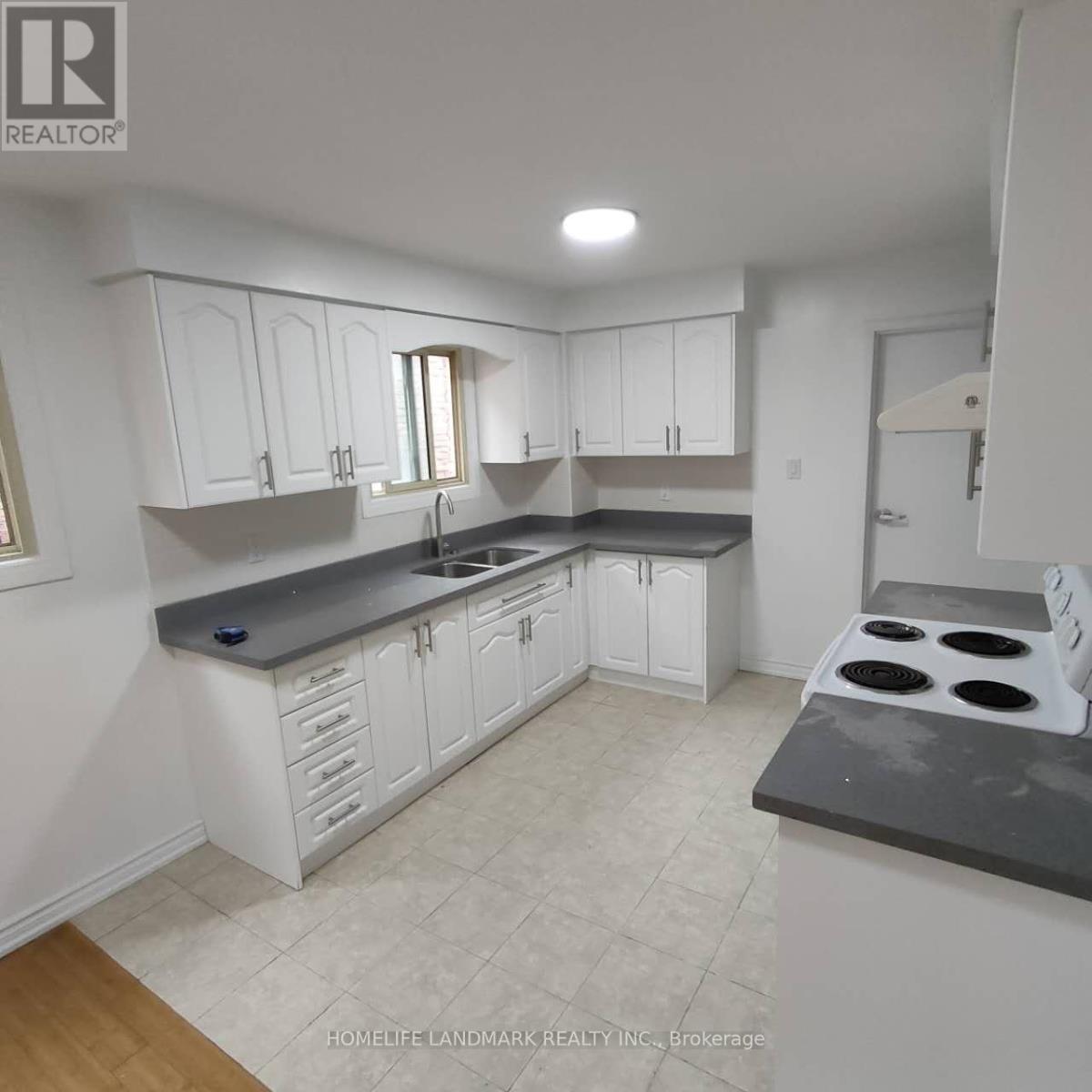 7 FIREBRACE ROAD, Toronto, Ontario
