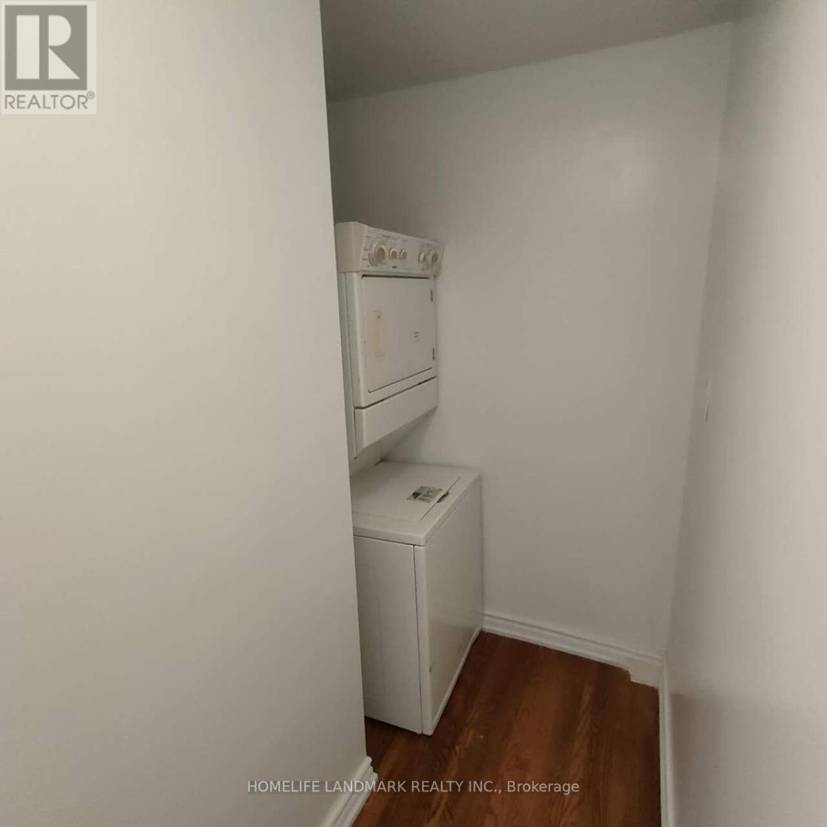7 Firebrace Road, Toronto, Ontario  M1W 2Z3 - Photo 3 - E13248490