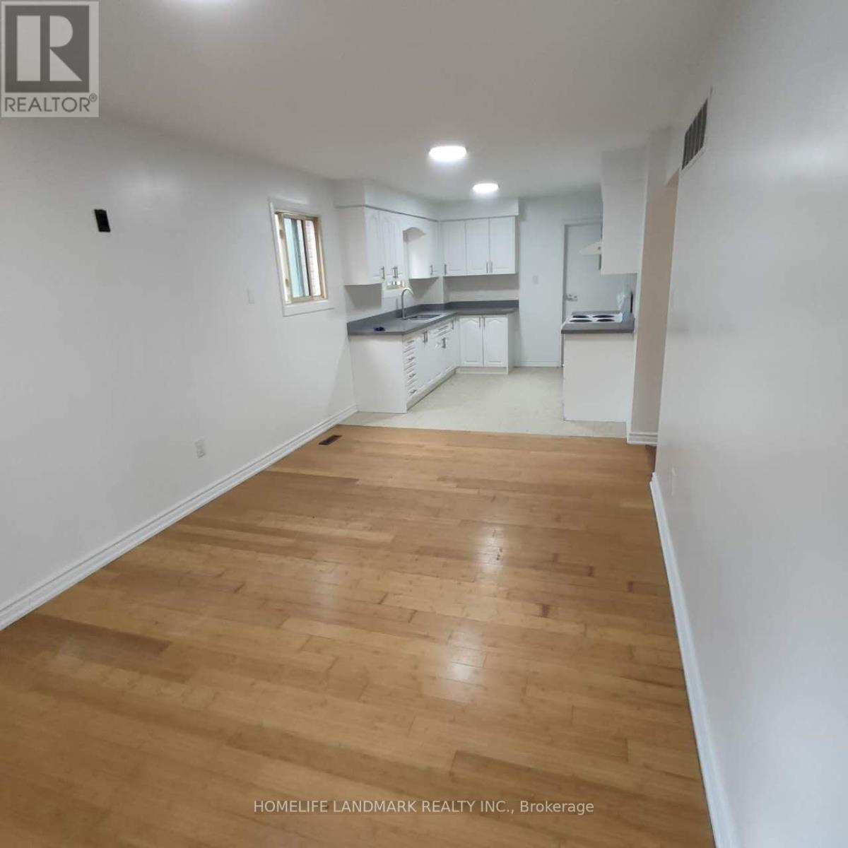 7 Firebrace Road, Toronto, Ontario  M1W 2Z3 - Photo 5 - E13248490