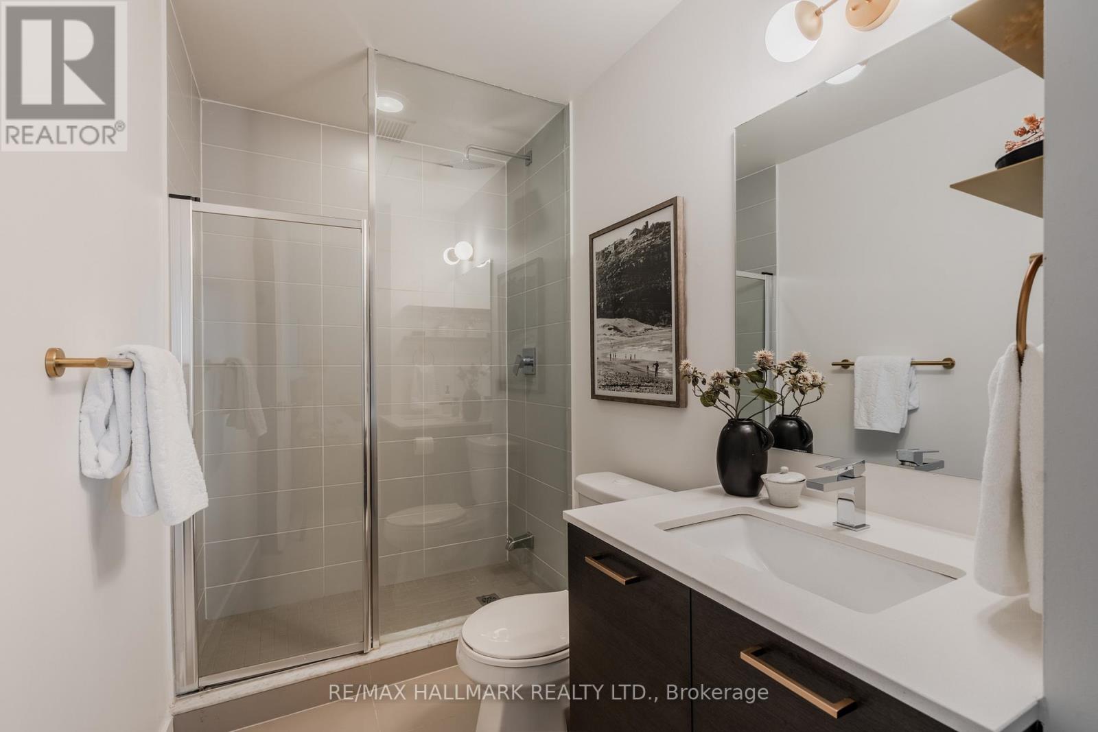 201 - 60 Haslett Avenue, Toronto, Ontario  M4L 0A9 - Photo 10 - E13248498