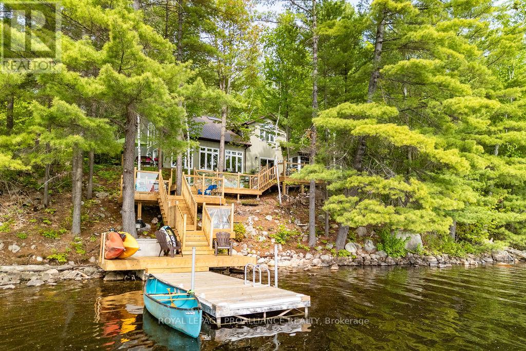 13 MAZINAW HEIGHTS ROAD N, Frontenac, Ontario