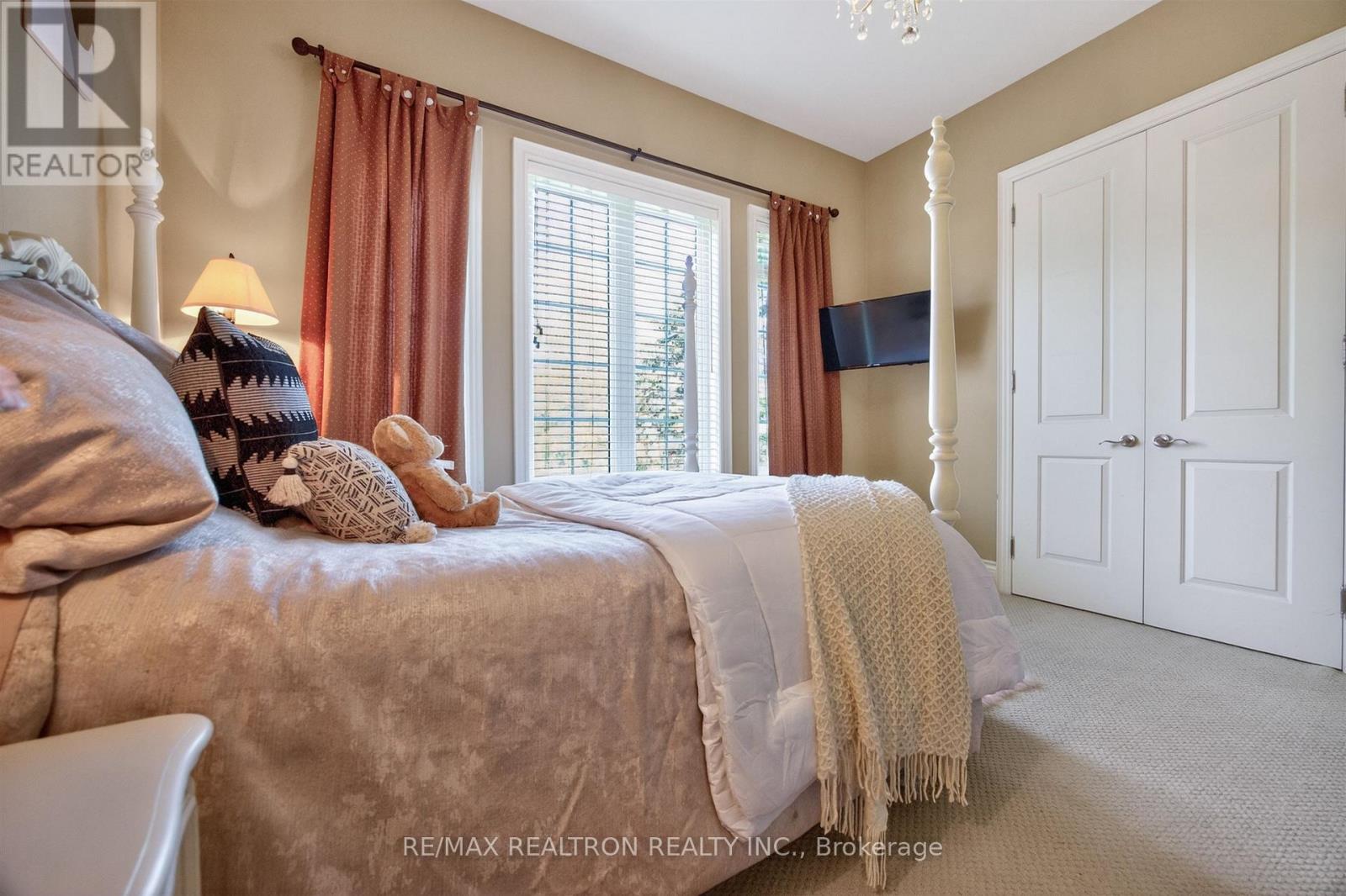 23 Fairbairn Gate, East Gwillimbury, Ontario  L0G 1R0 - Photo 25 - N13248564