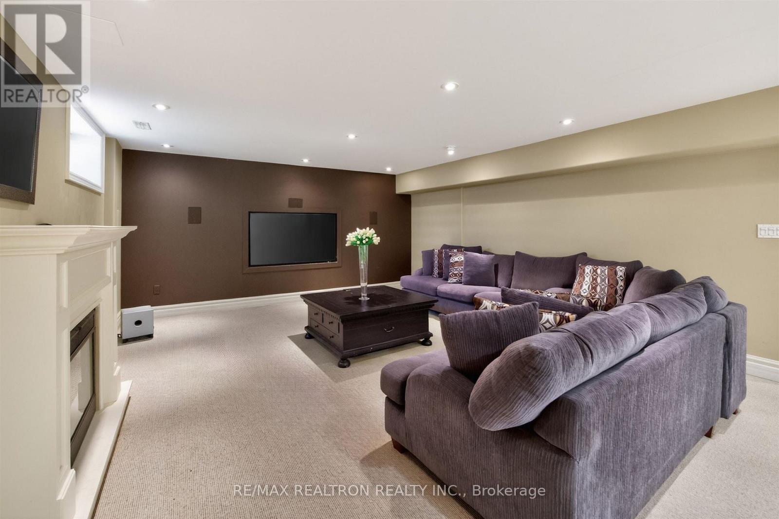 23 Fairbairn Gate, East Gwillimbury, Ontario  L0G 1R0 - Photo 31 - N13248564