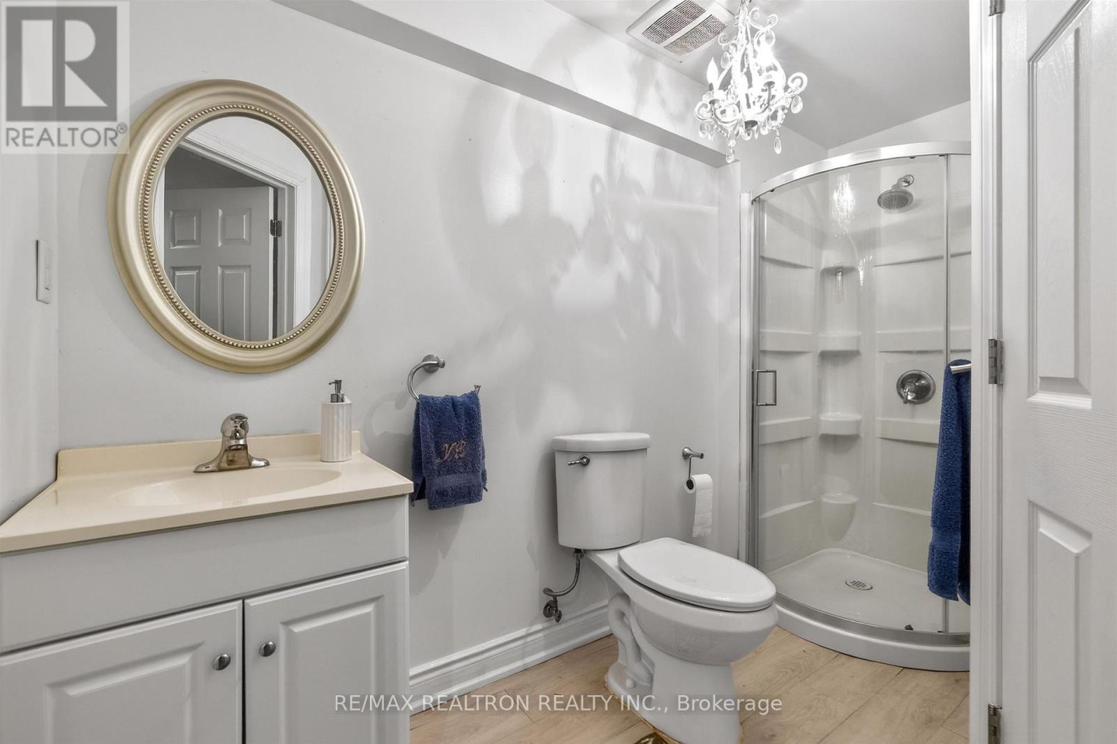 23 Fairbairn Gate, East Gwillimbury, Ontario  L0G 1R0 - Photo 36 - N13248564