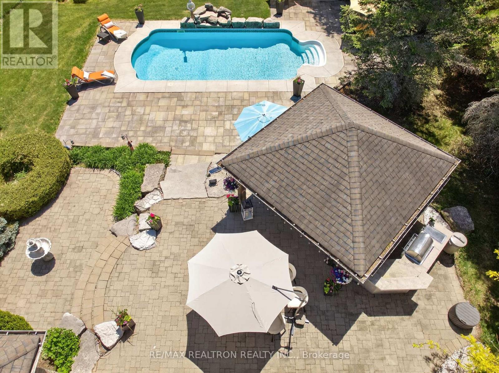 23 Fairbairn Gate, East Gwillimbury, Ontario  L0G 1R0 - Photo 46 - N13248564