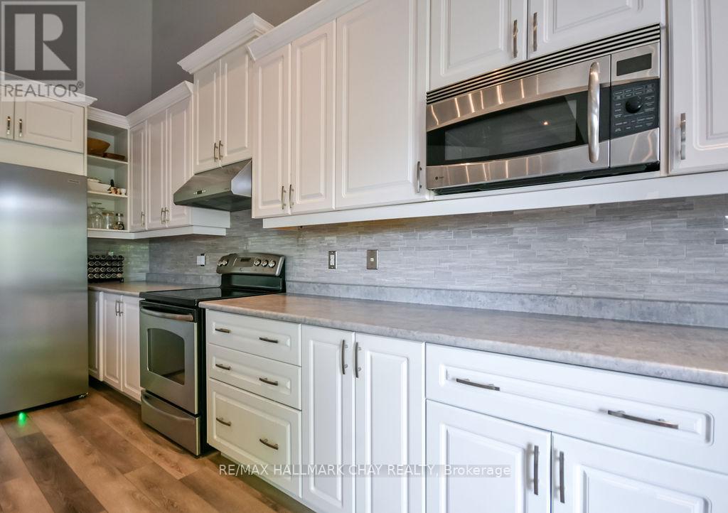 34 Meadowood Drive, Wasaga Beach, Ontario  L9Z 3B9 - Photo 11 - S13248520