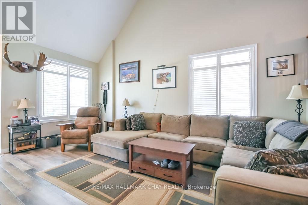 34 Meadowood Drive, Wasaga Beach, Ontario  L9Z 3B9 - Photo 4 - S13248520