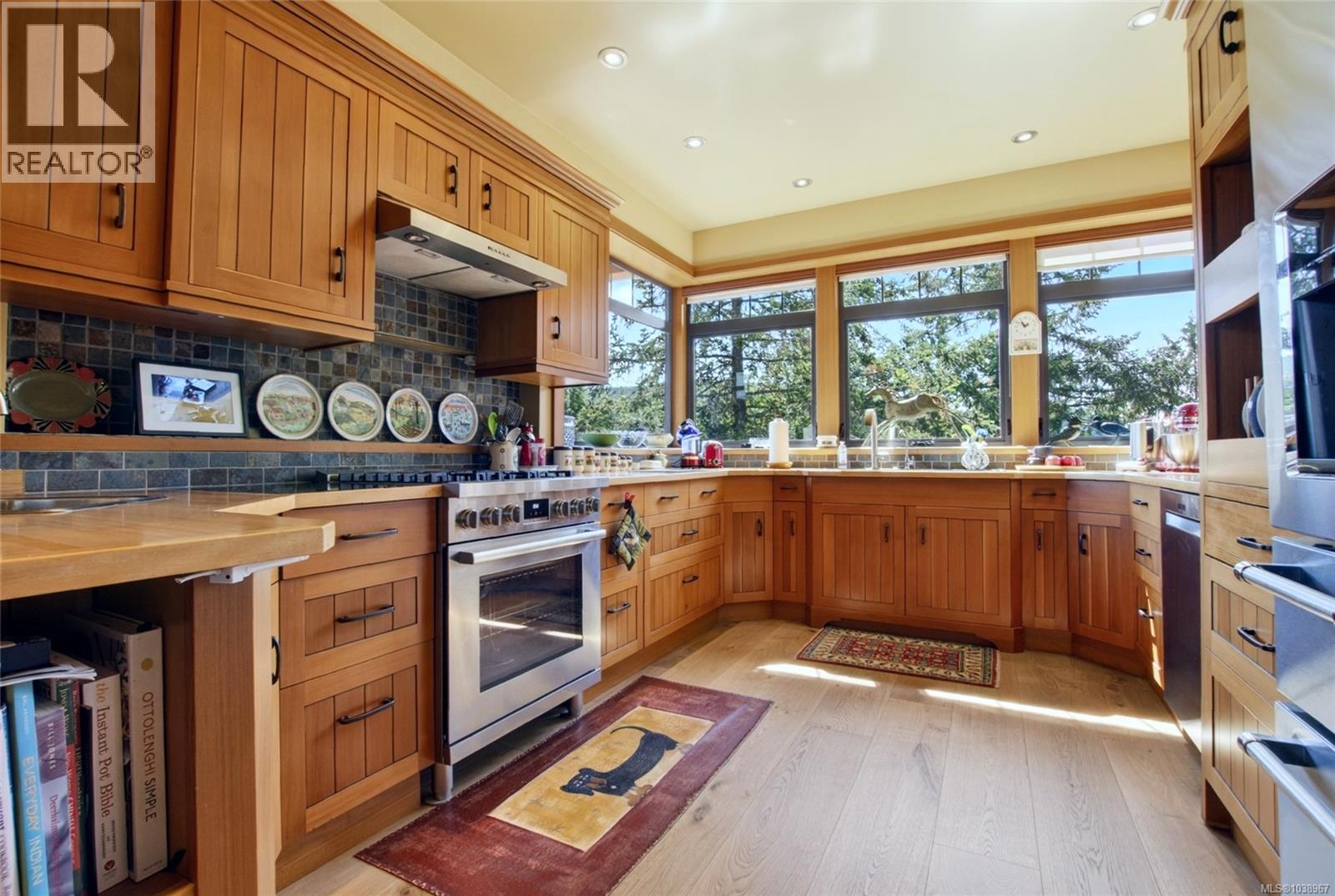 Listing image 13