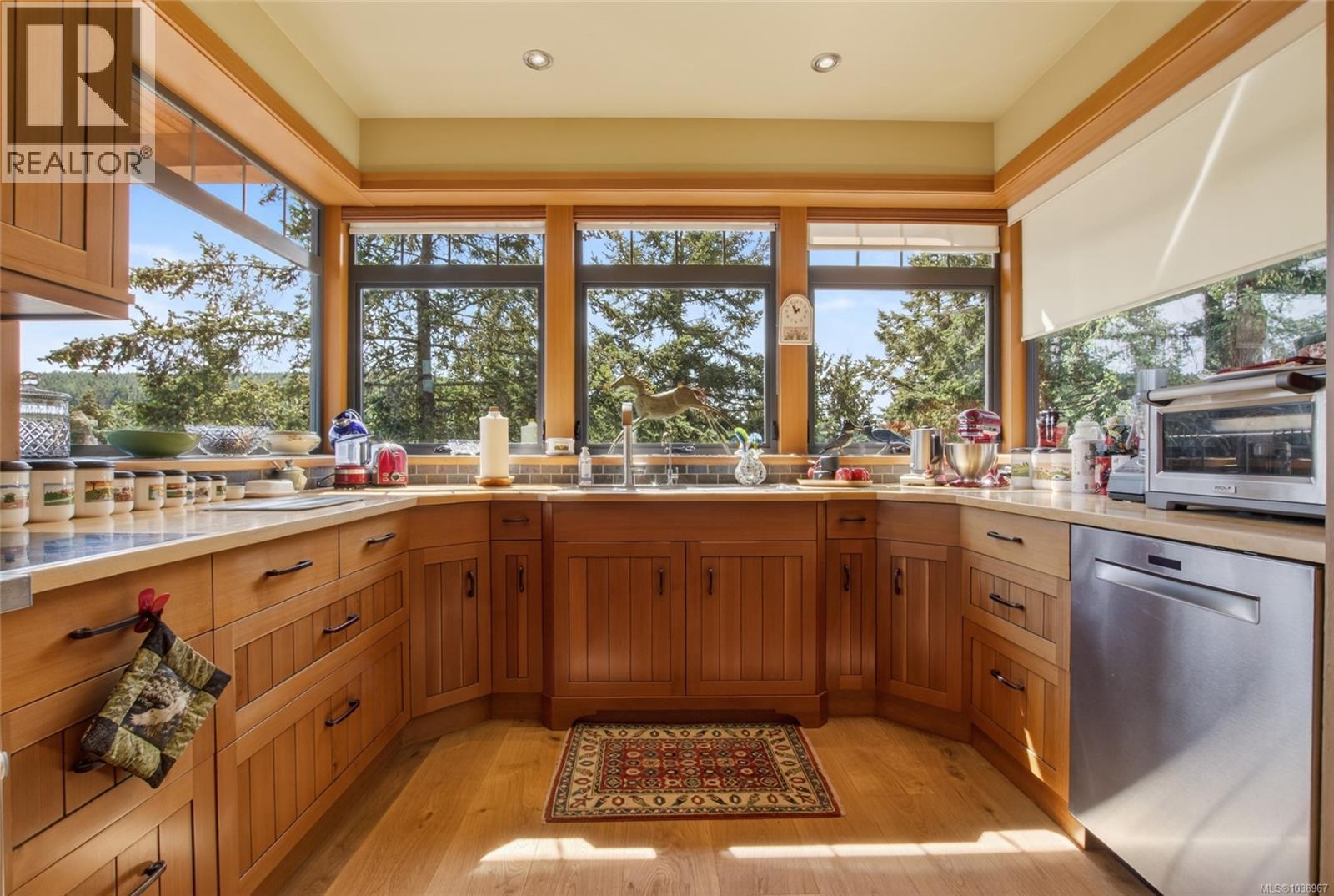 Listing image 14