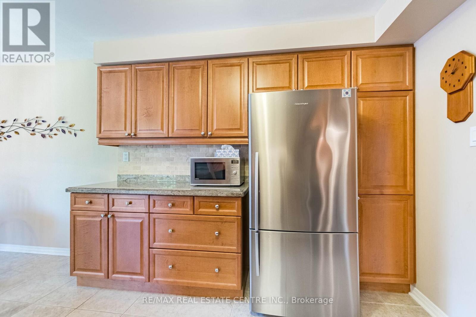 202 Whitchurch Mews, Mississauga, Ontario  L5A 4B3 - Photo 15 - W13248548