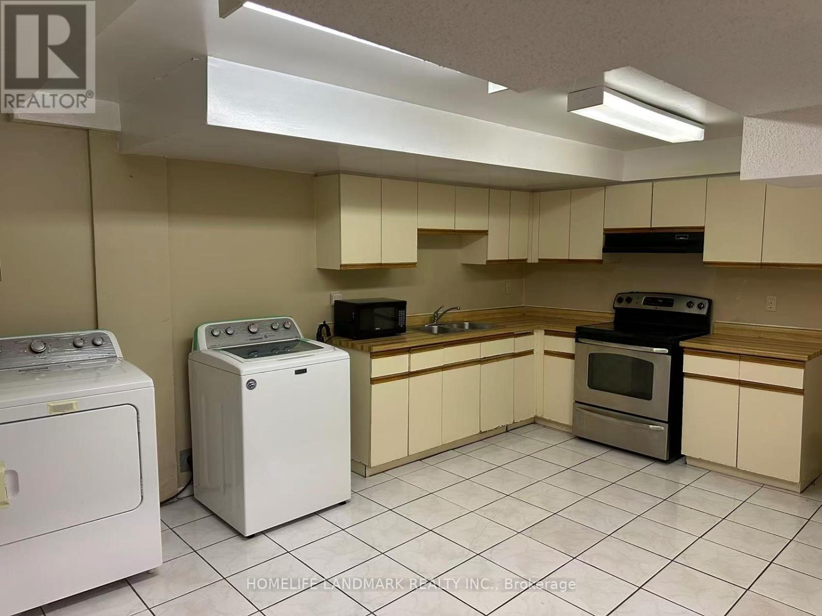510 Greenpark Crescent, Mississauga, Ontario  L5B 3P6 - Photo 23 - W13248570