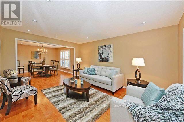 510 Greenpark Crescent, Mississauga, Ontario  L5B 3P6 - Photo 8 - W13248570