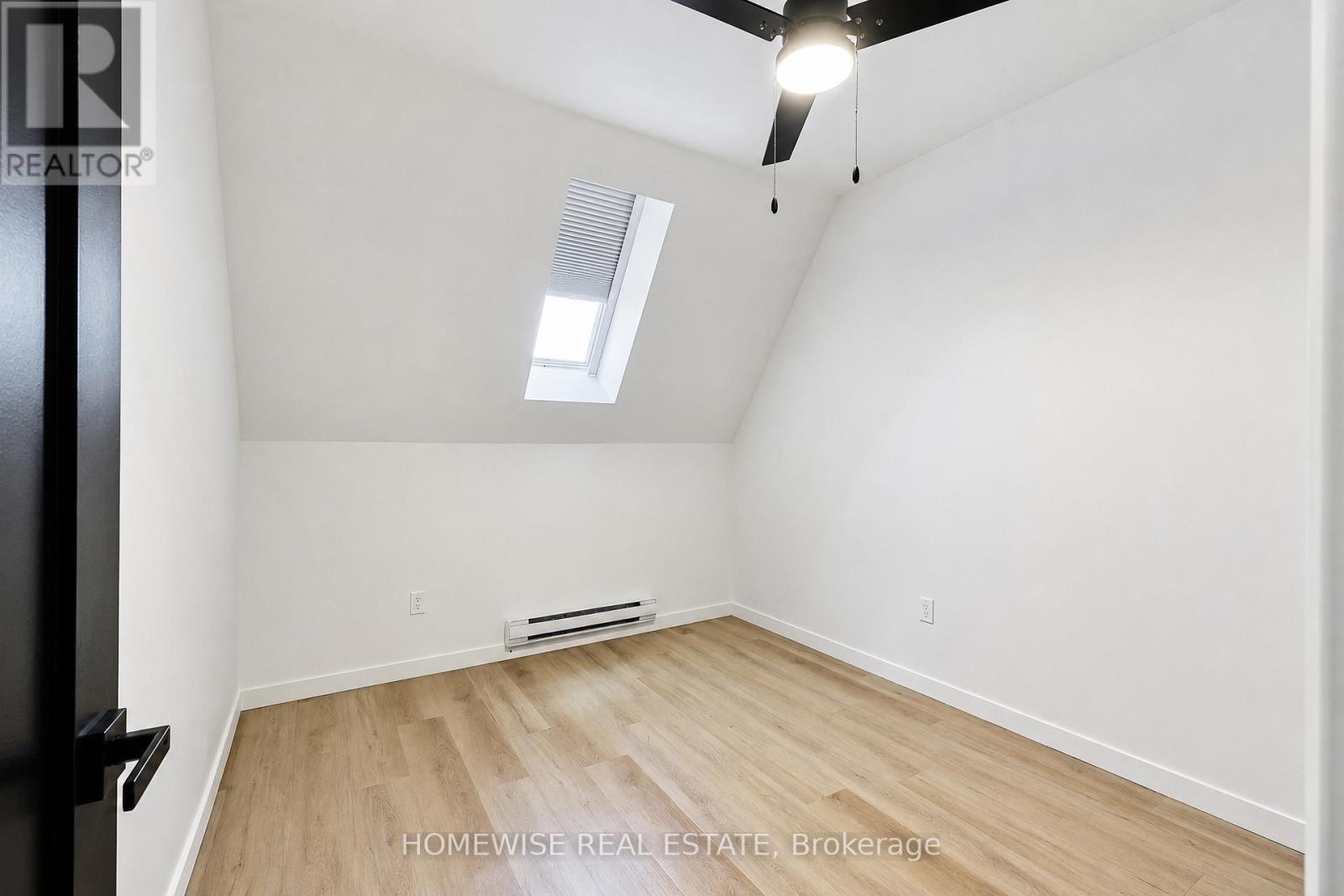 4 - 159 Locksley Avenue, Toronto, Ontario  M6B 3N6 - Photo 12 - W13248578