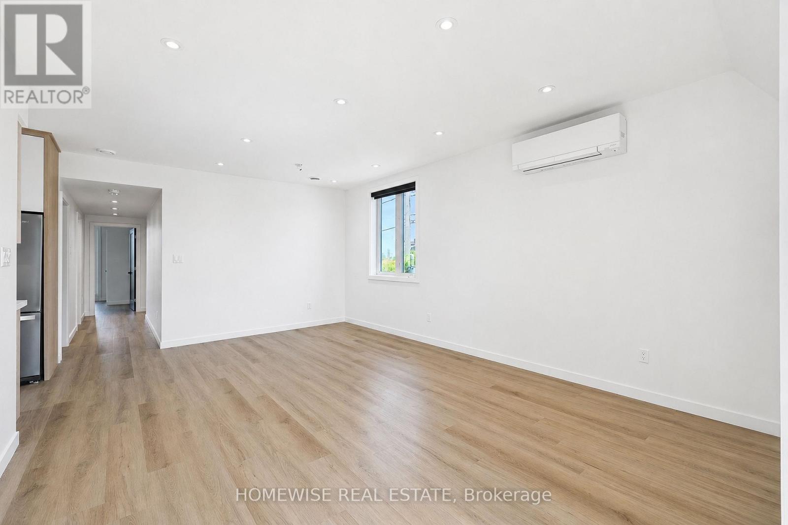 4 - 159 Locksley Avenue, Toronto, Ontario  M6B 3N6 - Photo 7 - W13248578
