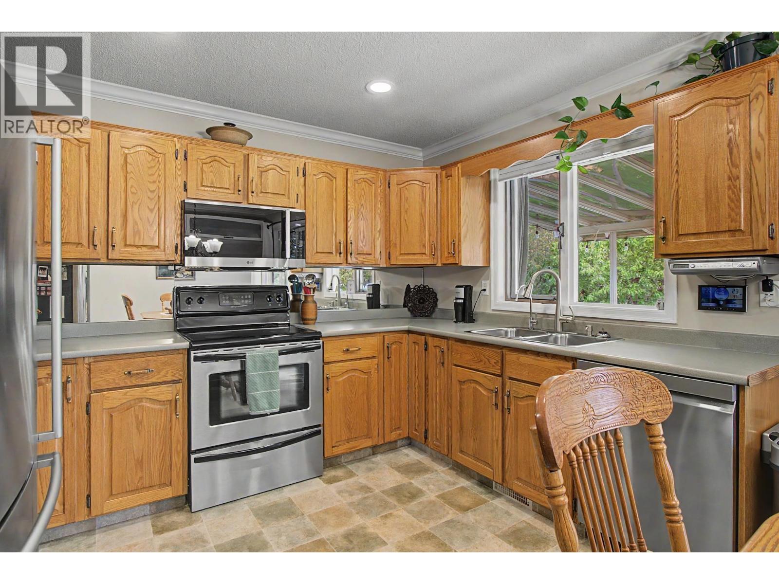 4886 Meadowbrook Road, Prince George, British Columbia  V2K 4E9 - Photo 16 - R3132679