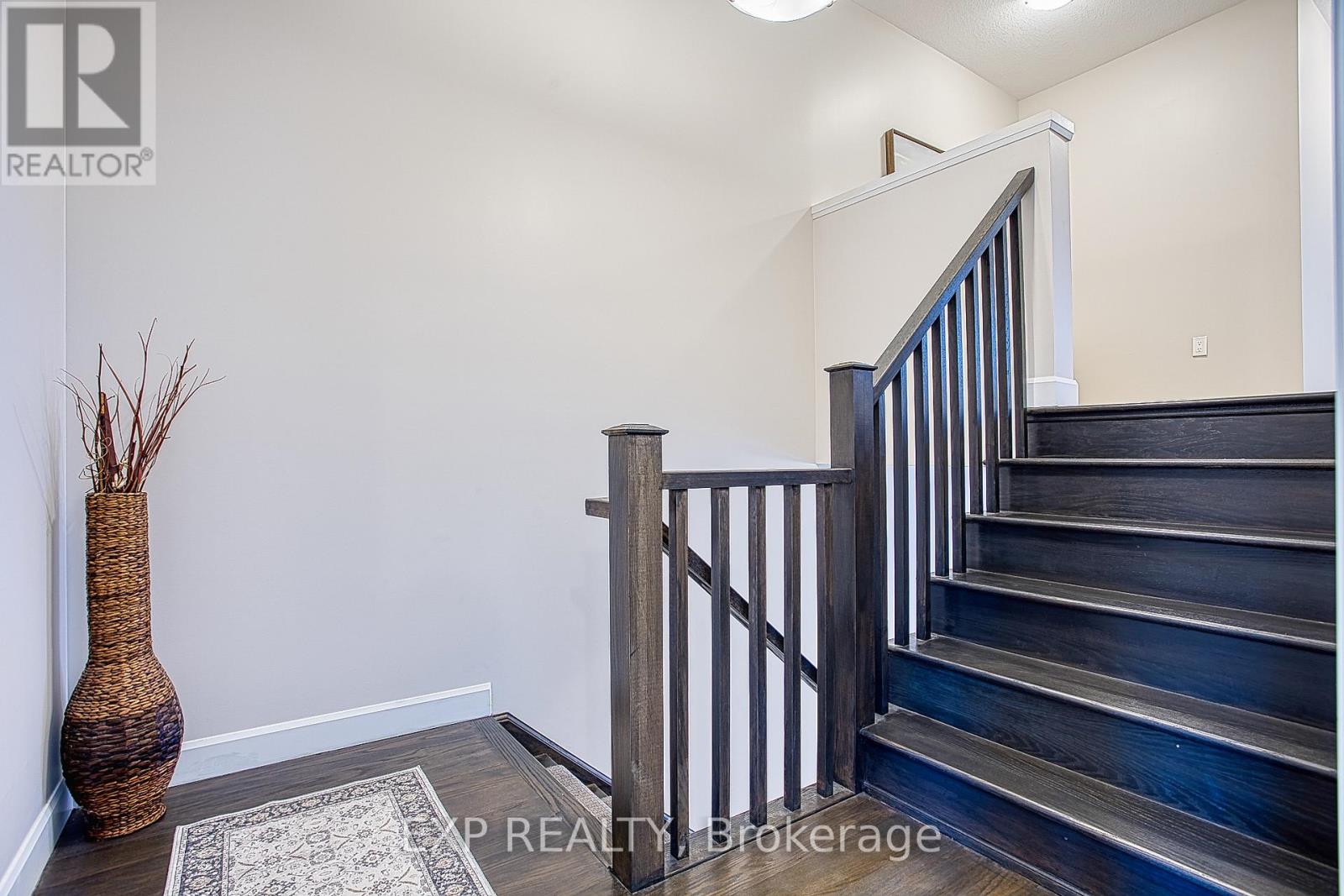 39 Bensley Lane, Hamilton, Ontario  L9C 0E9 - Photo 18 - X13248228