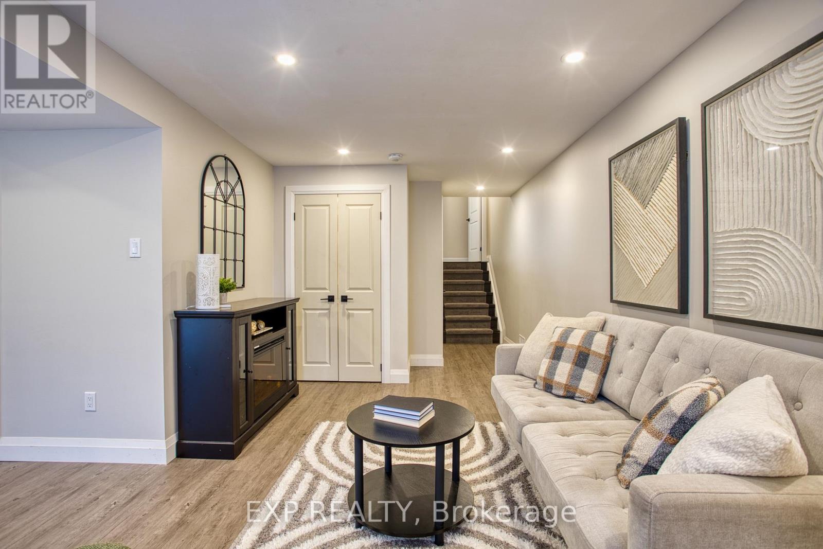 39 Bensley Lane, Hamilton, Ontario  L9C 0E9 - Photo 30 - X13248228