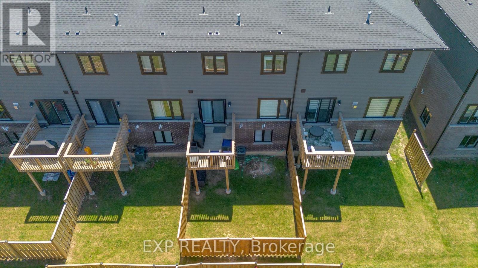 39 Bensley Lane, Hamilton, Ontario  L9C 0E9 - Photo 33 - X13248228