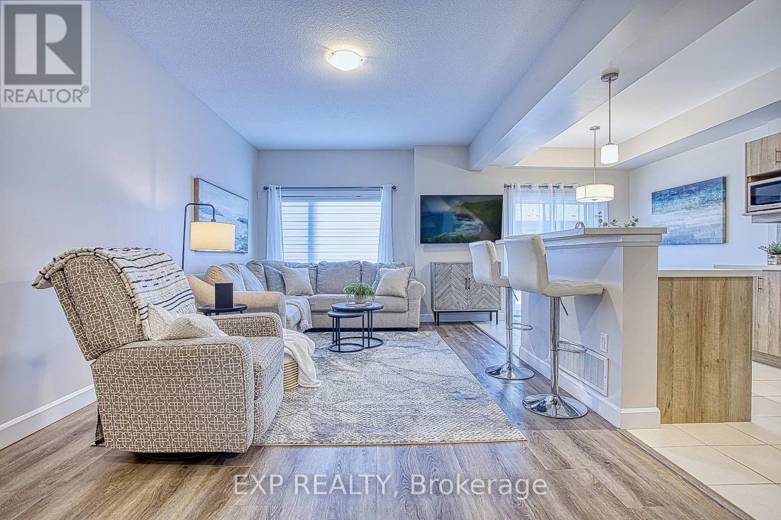 39 Bensley Lane, Hamilton, Ontario  L9C 0E9 - Photo 7 - X13248228