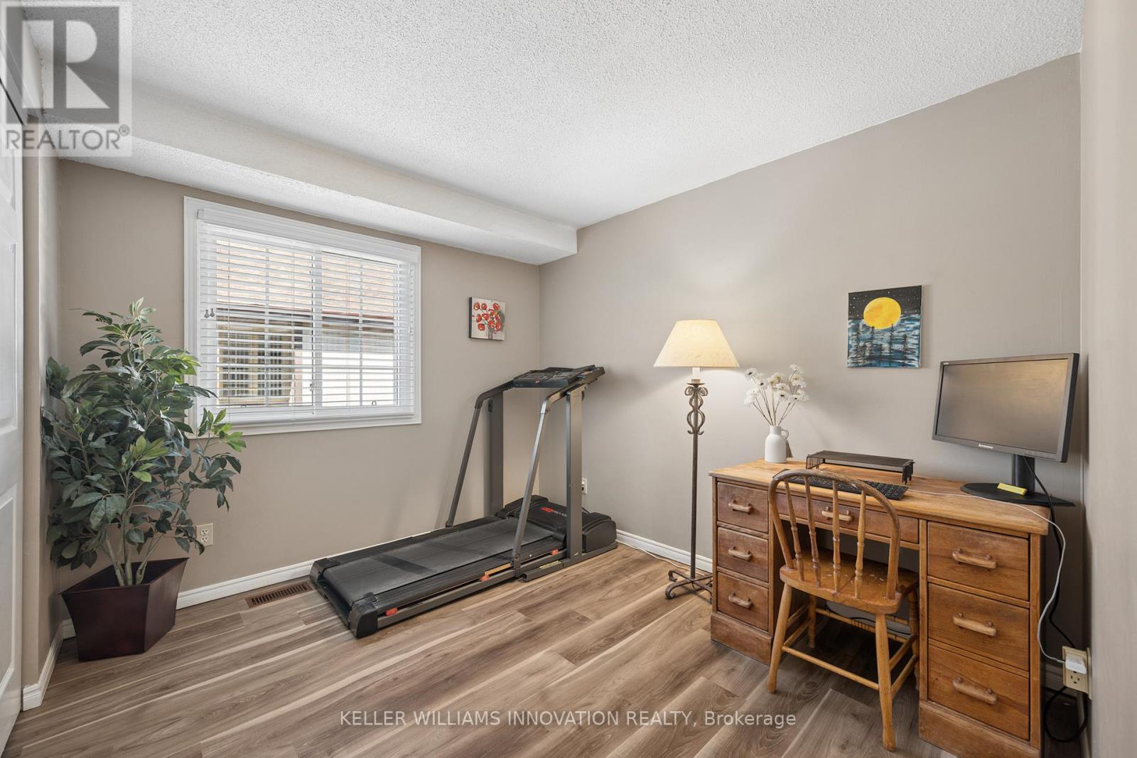 8 - 236 Kingswood Drive, Kitchener, Ontario  N2E 2K2 - Photo 37 - X13248426