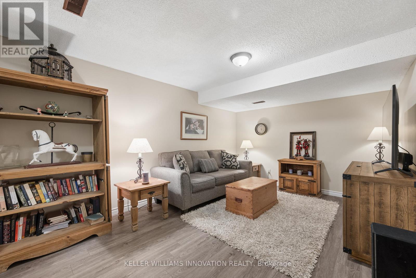 8 - 236 Kingswood Drive, Kitchener, Ontario  N2E 2K2 - Photo 40 - X13248426