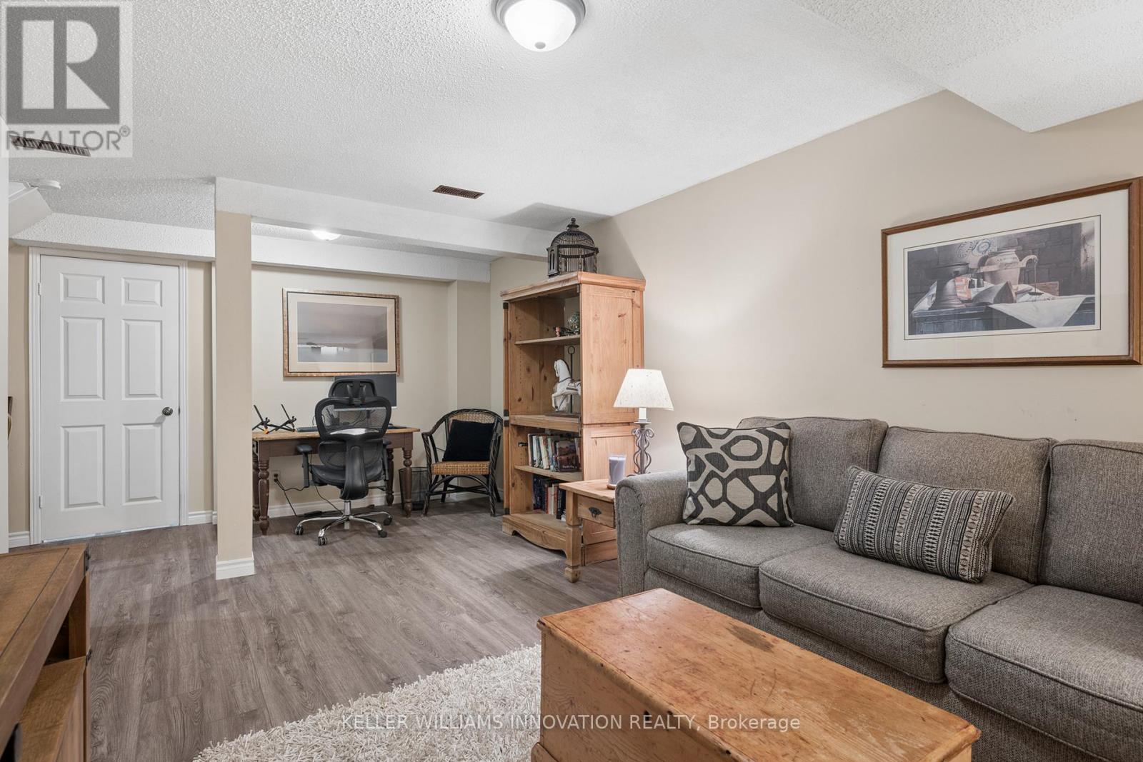 8 - 236 Kingswood Drive, Kitchener, Ontario  N2E 2K2 - Photo 41 - X13248426