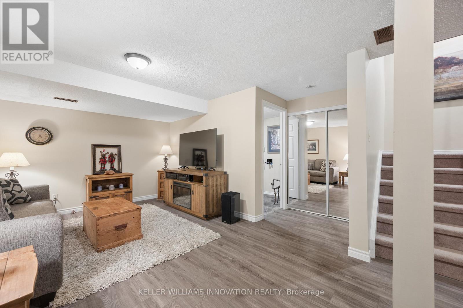 8 - 236 Kingswood Drive, Kitchener, Ontario  N2E 2K2 - Photo 42 - X13248426