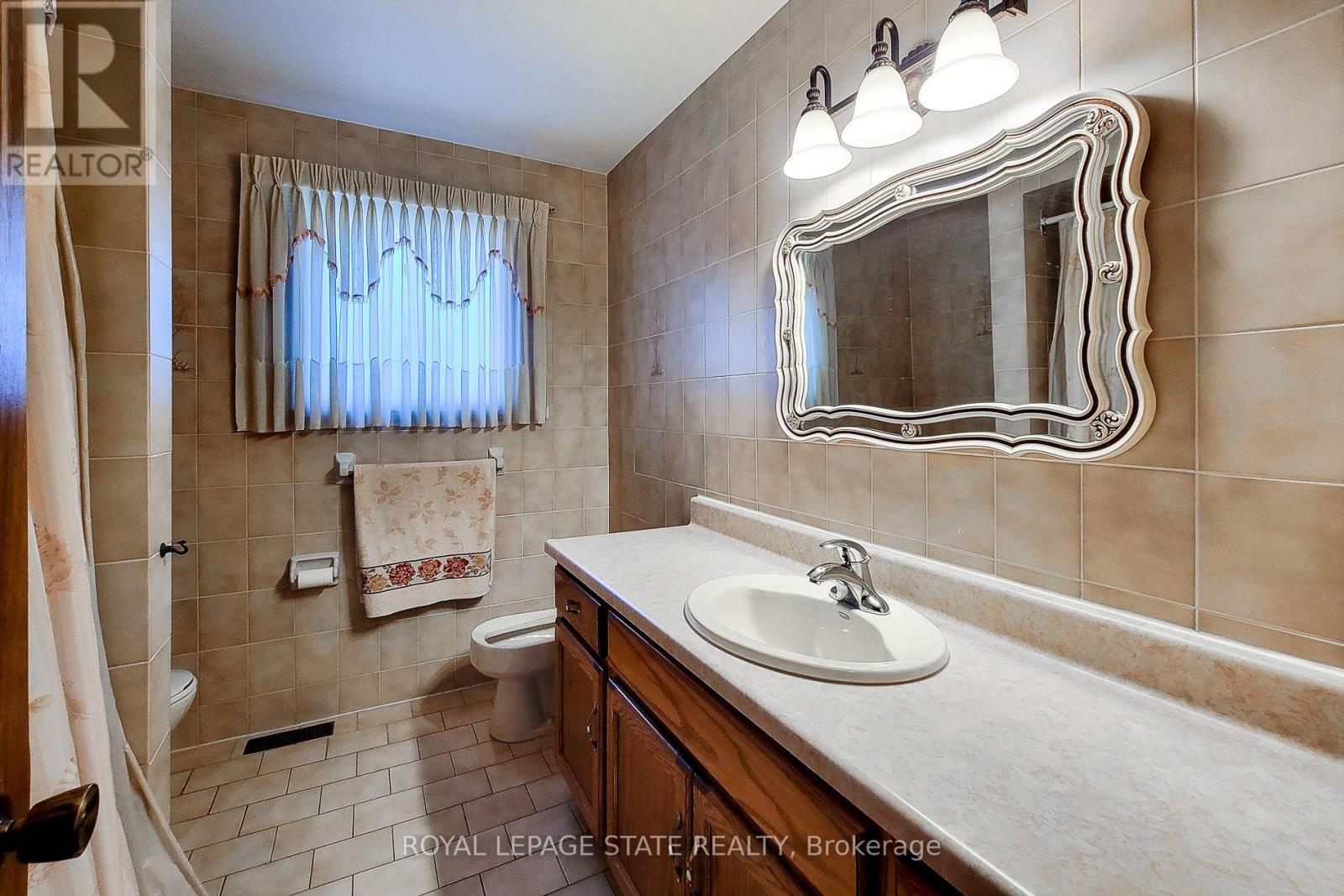 56 Teak Street, Hamilton, Ontario  L8G 4W5 - Photo 39 - X13248528