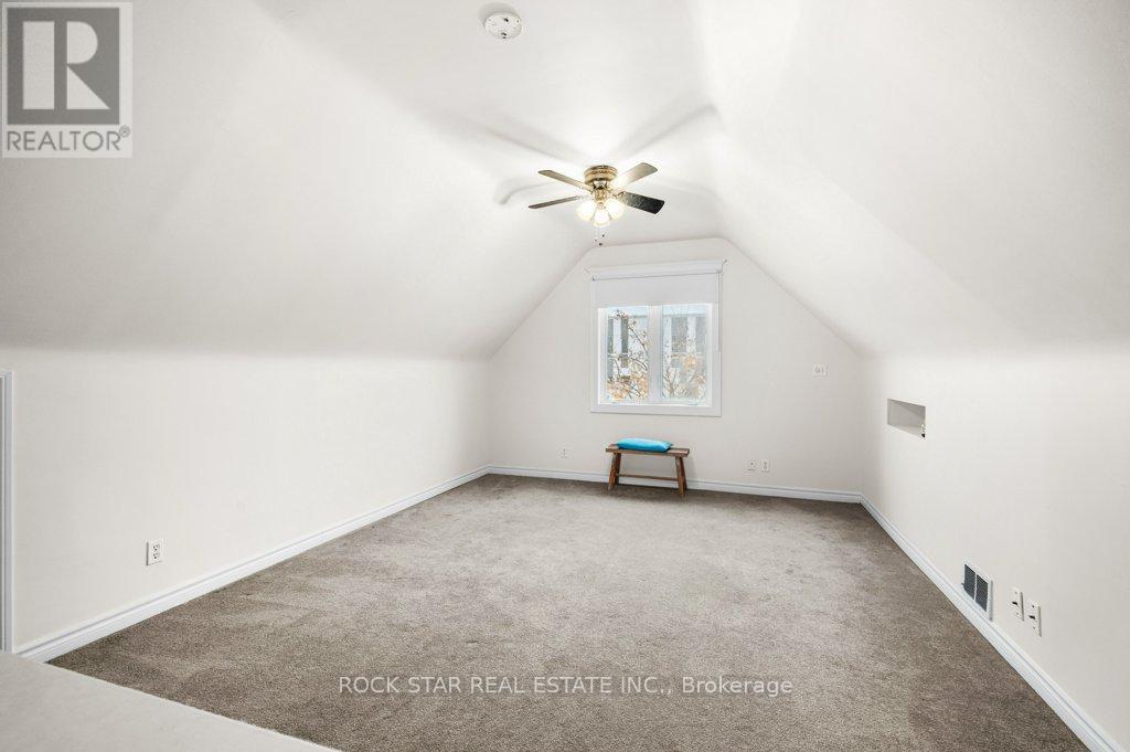 Upper - 15 Melrose Avenue N, Hamilton, Ontario  L8L 6X3 - Photo 15 - X13248560