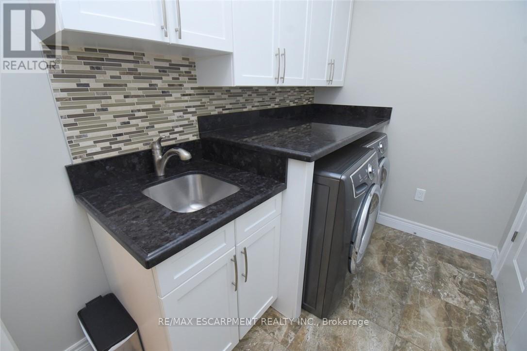 708 Winston Road, Grimsby, Ontario  L3M 4E8 - Photo 37 - X13248602