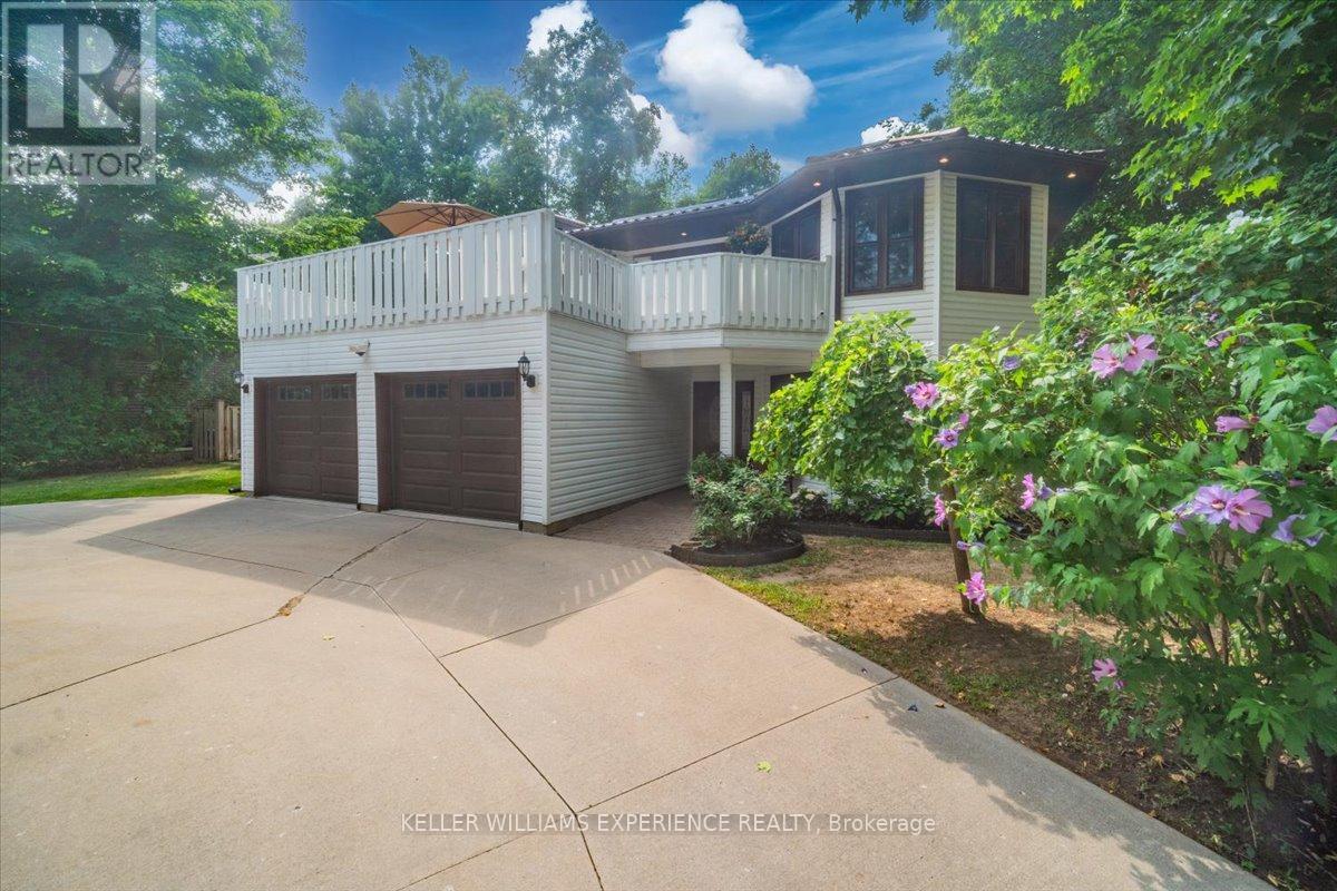 2030 LILAC DRIVE, Innisfil, Ontario