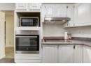 1534 Lawrence Avenue Unit# 203, Kelowna, BC V1Y 6M8