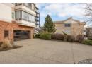 1534 Lawrence Avenue Unit# 203, Kelowna, BC V1Y 6M8
