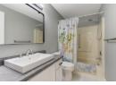 1534 Lawrence Avenue Unit# 203, Kelowna, BC V1Y 6M8