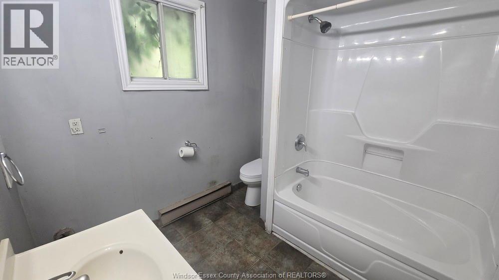 1018 California Avenue Unit# Main, Windsor, Ontario  N9B 2Z7 - Photo 12 - 26013290