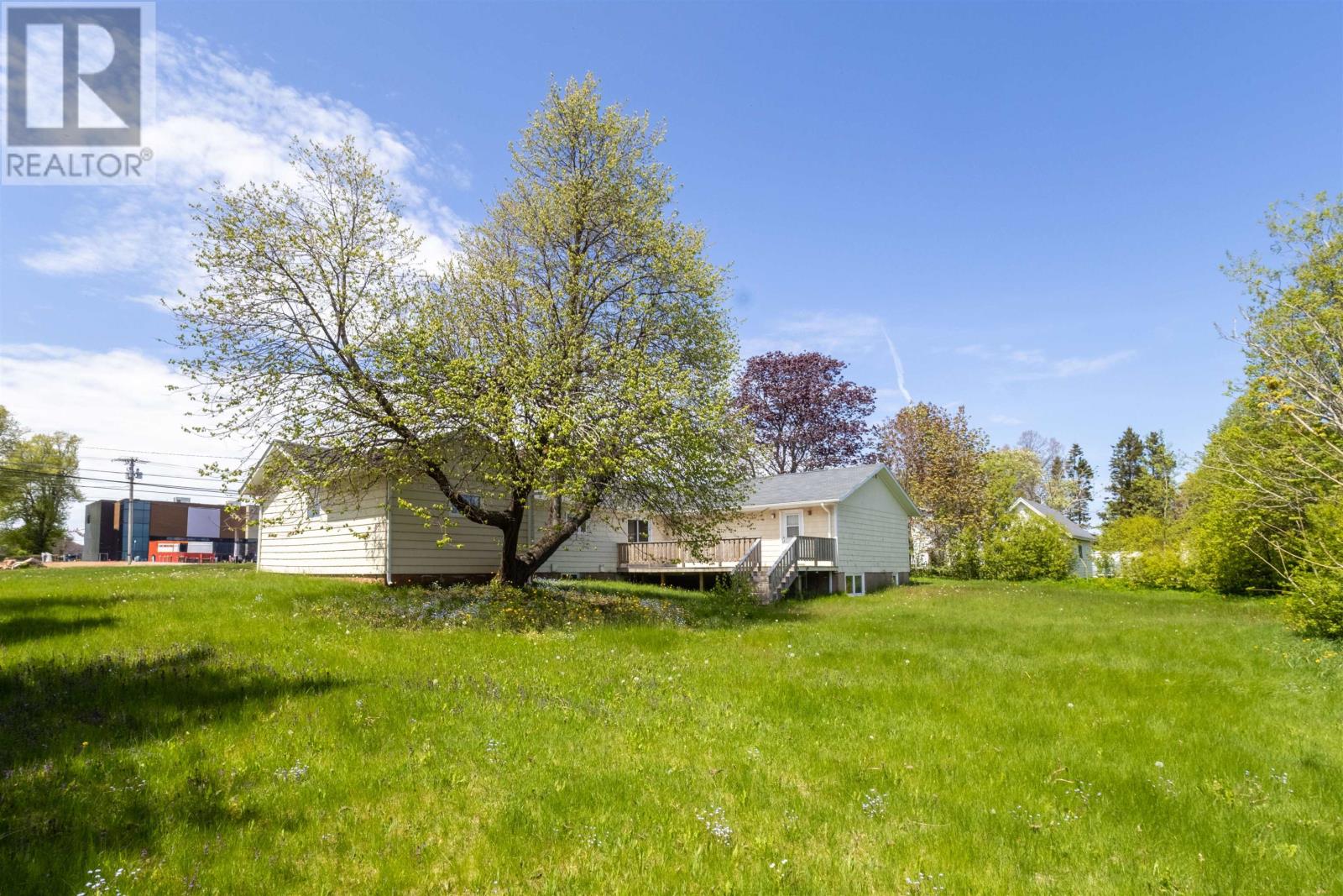 649 Main Street, Cornwall, Prince Edward Island  C0A 1H1 - Photo 41 - 202613424
