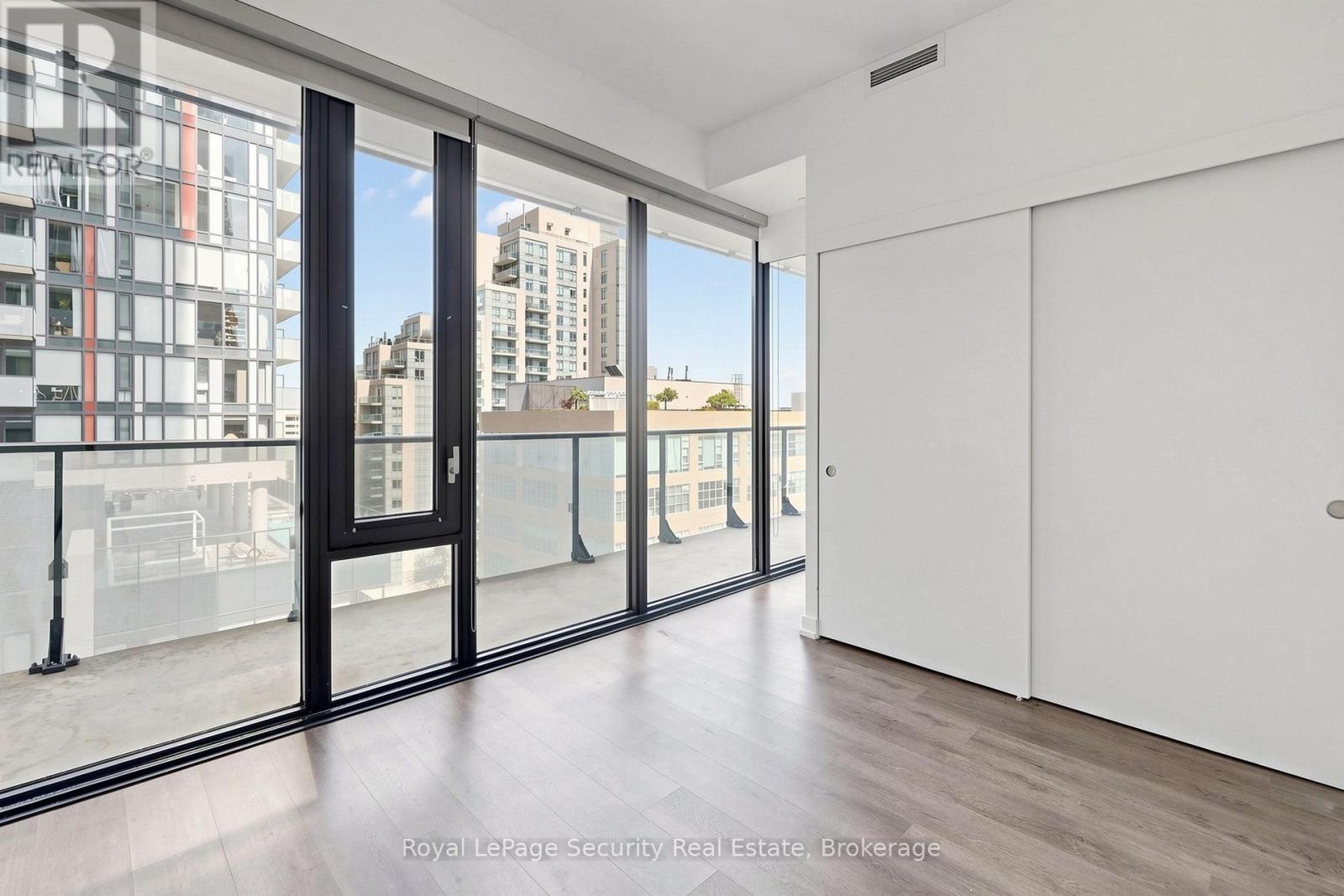 910 - 161 Roehampton Avenue, Toronto, Ontario  M4P 0C8 - Photo 10 - C13248540